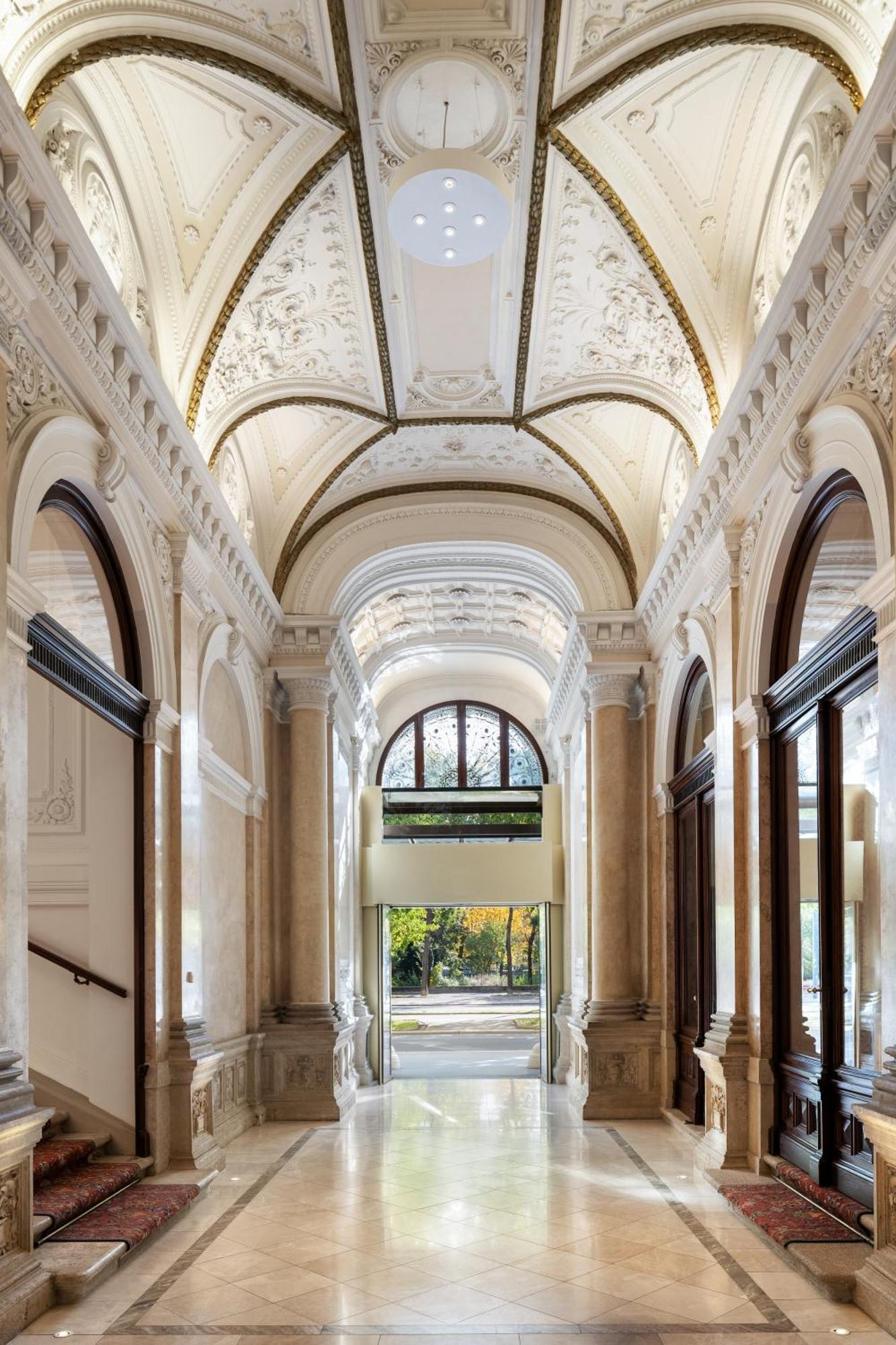 Almanac Palais Vienna Hotel ภายนอก รูปภาพ The interior of the hotel